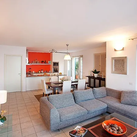 Belvedere Menaggio-4 Luxury Homes-by Italian Casa Paradiso, Apartmento Belvedere, Woon Belvedere Penthouse, Vh Bella Vista Apartament *