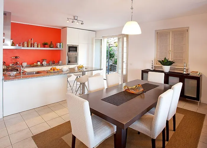 아파트 Belvedere Menaggio-4 Luxury Homes-by Italian Casa Paradiso, Apartmento Belvedere, Woon Belvedere Penthouse, Vh Bella Vista *